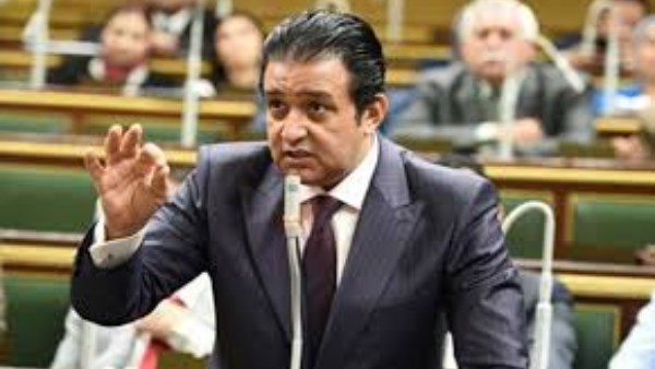 علاء عابد