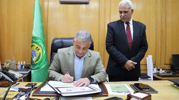 محافظ الاسماعيلية 