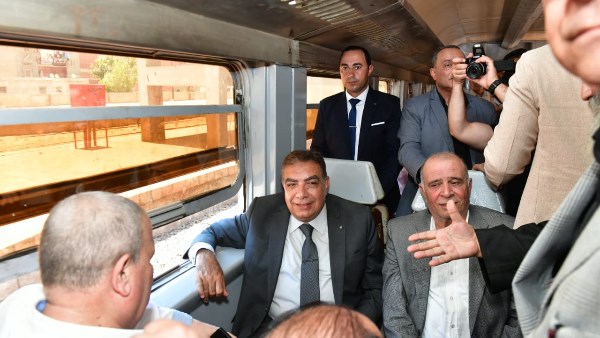 جزء من الإفتتاح 