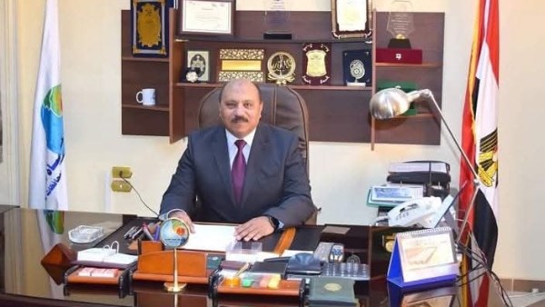 رئيس شركة مياه الشرب والصرف الصحي بمحافظات القناة رئيس شركة مياه الشرب والصرف الصحي بمحافظات القناة