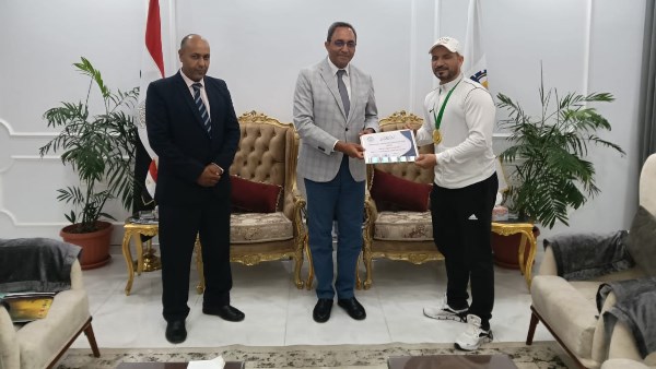 جانب من التكريم 