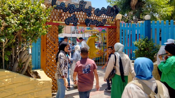 اقبال المواطنين علي المنتزهات والحدائق بالبحيرة اقبال المواطنين علي المنتزهات والحدائق بالبحيرة