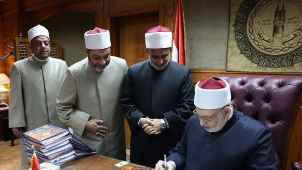 وكيل الأزهر يعتمد نتيجة معاهد القراءات