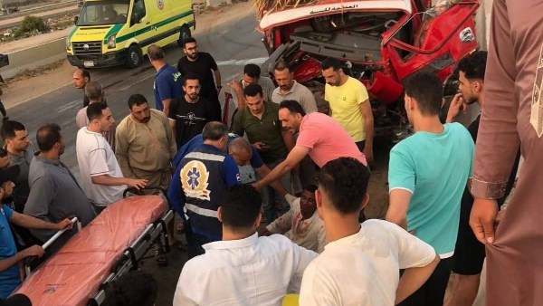 إصابة 4 أشخاص في البحيرة إصابة 4 أشخاص في البحيرة