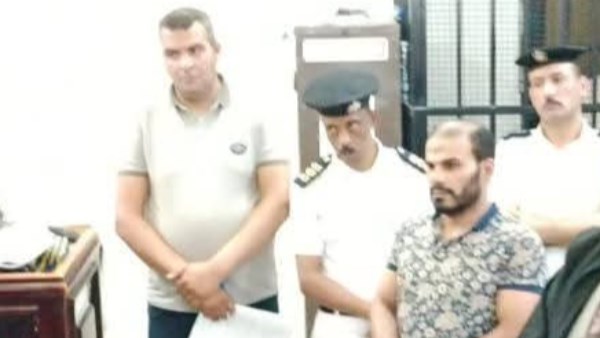لحظه النطق بالحكم على توربيني البحيرة 