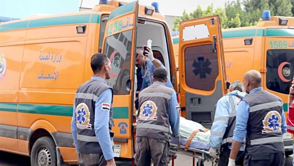شخص سقط من الطابق الثالث 