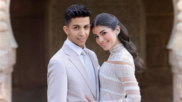 ليلى أحمد زاهر وهشام جمال