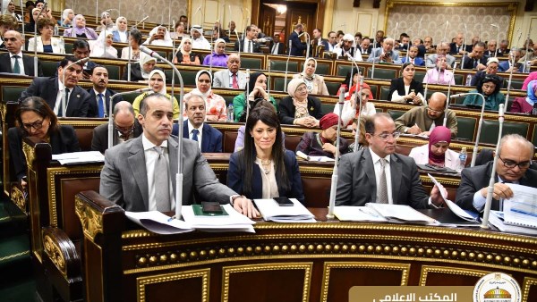 جانب من الجلسات