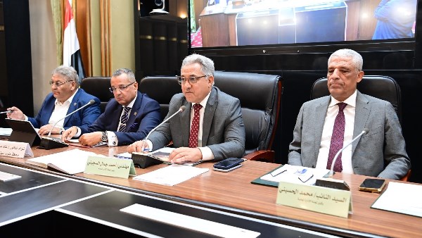 اللواء الدكتور خالد مبارك محافظ جنوب سيناء