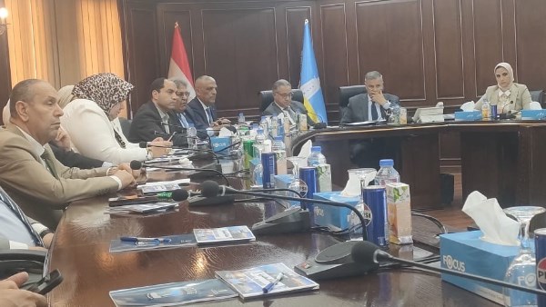محافظ الإسكندرية يلتقي بوفد لجنة الادارة المحلية بمجلس النواب 
