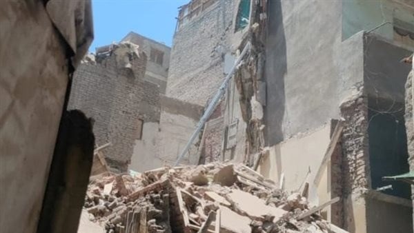 العقار المنهار 