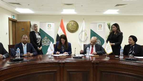 البنك الأهلي المصري يوقع بروتوكول تعاون مع وزارة التربية والتعليم