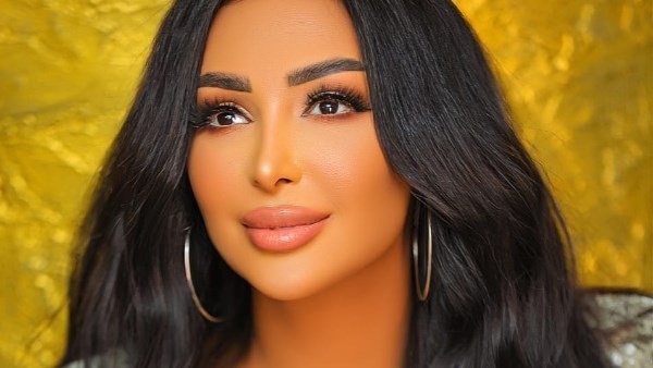 شاهيناز