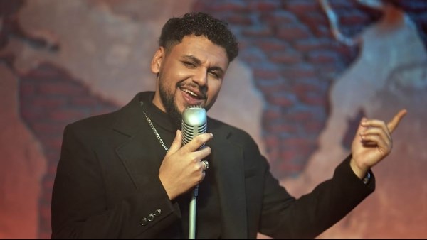 مونين