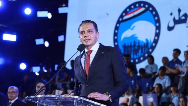 النائب أحمد عبدالجواد