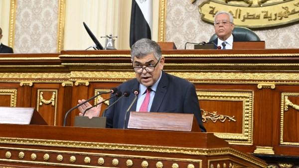 عاجل.. البرلمان يوافق على مشروع قانون المهن الطبية في المجموع ويؤجل الموافقة النهائية غدا 