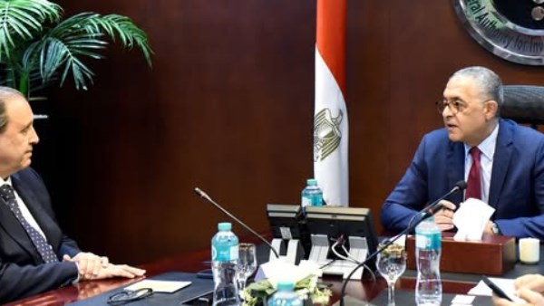 «يوفر 4 آلاف فرصة عمل».. "كريستال مارتن" تدرس إنشاء مصنع جديد للمنسوجات في مصر
