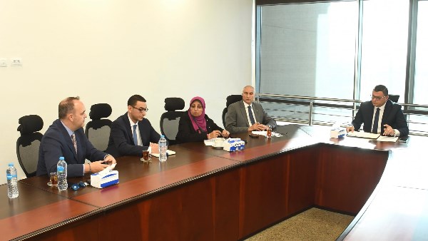 جانب من الاجتماع 