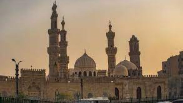 الأزهر يدين العدوان الصهيوني على سوريا.. ويحذر أبناء الشعب السوري من ويلات الفرقة والفتن