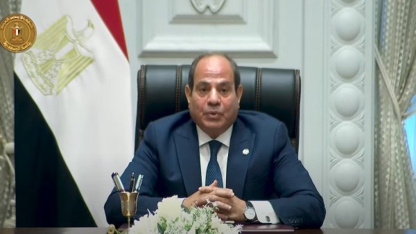الرئيس السيسى: رفضنا تهجير الشعب الفلسطينى لأنه يفرغ فكرة حل الدولتين