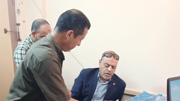 وزير العمل يغلق مكتب عمل العلمين و يوجه بتوفير بديل فورًا ليتناسب مع الهوية البصرية للوزارة 