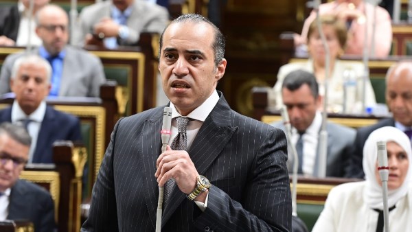 المستشار محمود فوزي، وزير الشئون النيابية والقانونية
