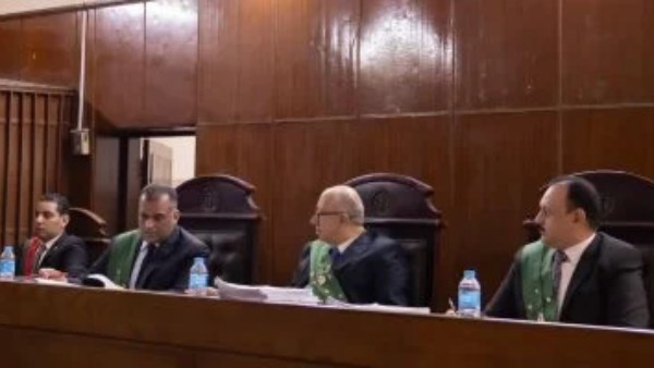 المستشار محمد زين على وعضوية المستشارين عمر صقر وأحمد طلبه
