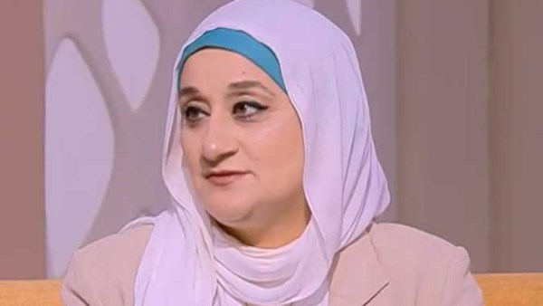 سالي حلمي