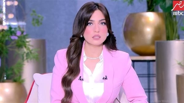  الإعلامية ياسمين عز