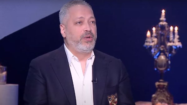 الإعلامي تامر أمين