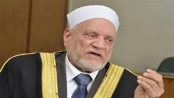  أحمد عمر هاشم