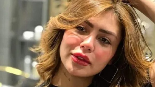  هدير عبد الرازق
