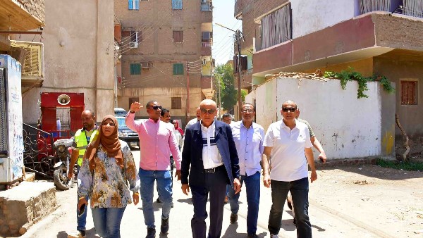 محافظ الأقصر يتفقد عددا من المشروعات التنموية 