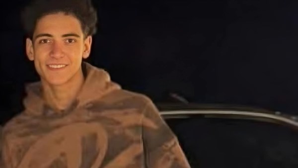 الشاب المتوفي 