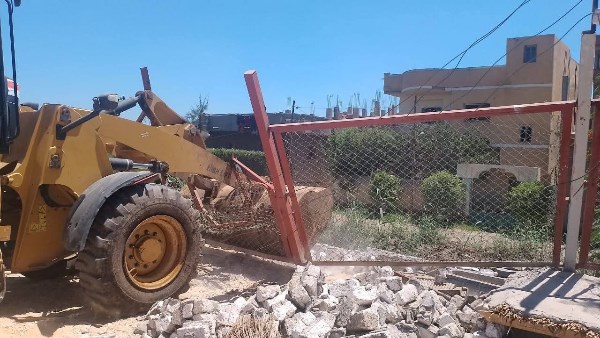 ازالة التعديات بالبحيرة