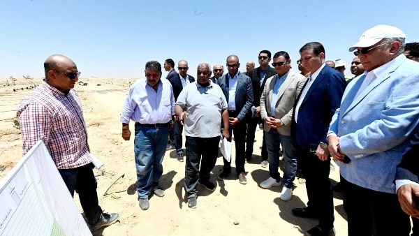 وزيرا الإسكان والزراعة