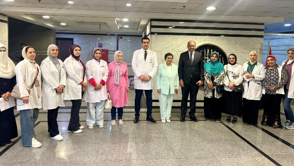 وزير الصحة تتفقد المنشآت الصحية بالدقهلية 
