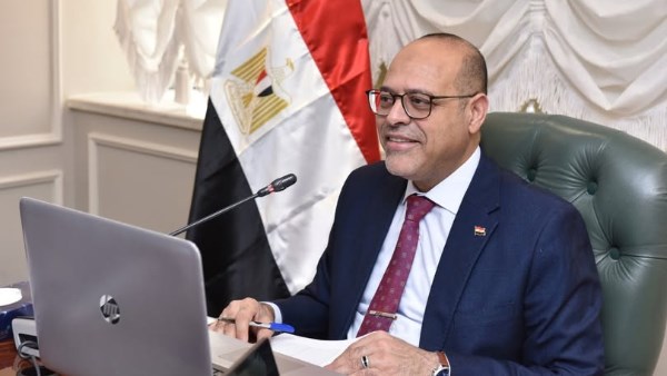 وزير العمل محمد جبران 