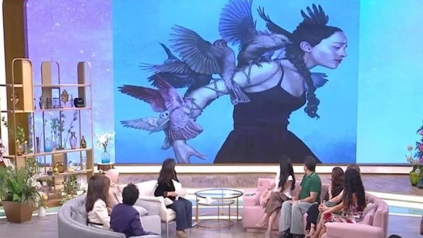برنامج "معكم منى الشاذلي"