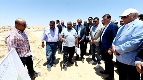 وزيرا الإسكان والزراعة