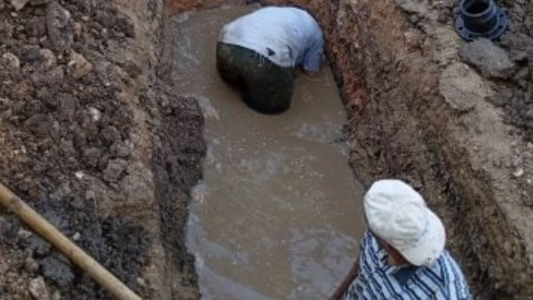  تركيب أبواش الحريق الجديدة