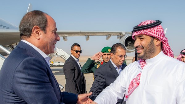 استقبال الأمير محمد بن سلمان للرئيس السيسي اليوم في نيوم 