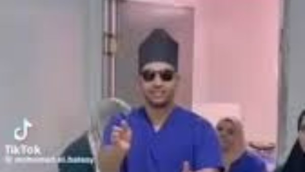 الطبيب الراقص 