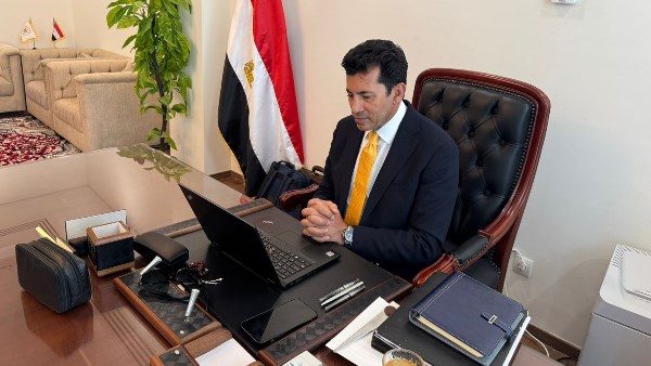 أشرف صبحي أشرف صبحي