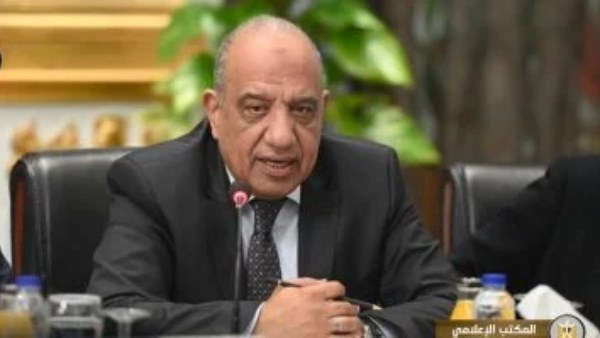 وزير الكهرباء والطاقة المتجددة