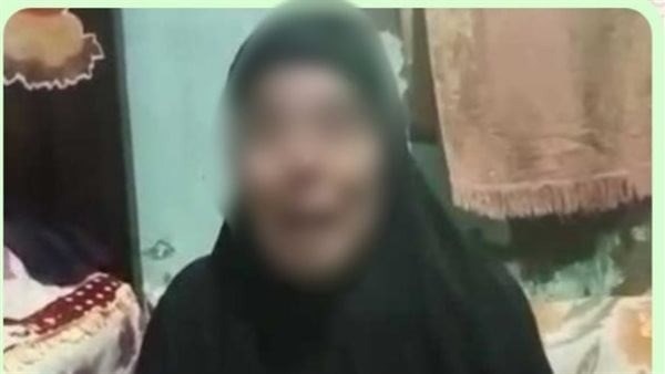 تداول فيديو مؤثر لسيدة مسنة تدعو على نجلها بالمنوفية تداول فيديو مؤثر لسيدة مسنة تدعو على نجلها بالمنوفية