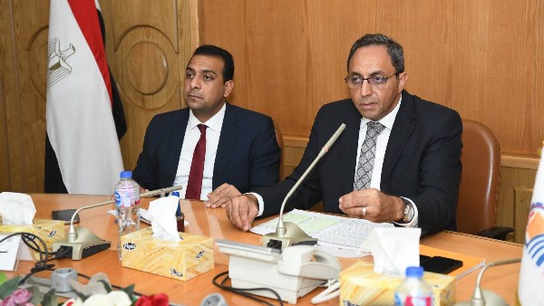 الدكتور خالد عبد الحليم محافظ قنا 