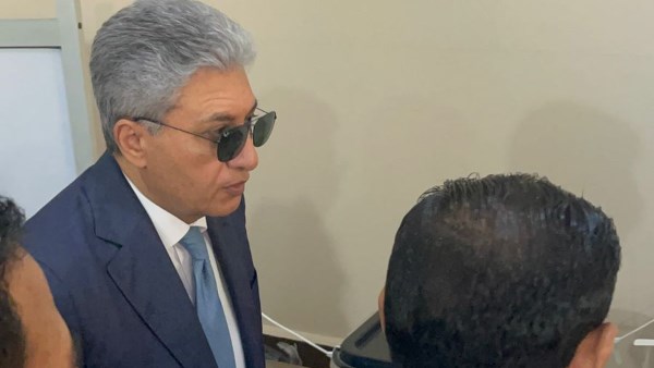 وزير السياحة يدلى بصوته فى انتخابات مجلس الشيوخ 2025