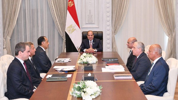 الرئيس السيسي يوجه بإتاحة البيانات والمعلومات للإعلام خاصة في أوقات الأزمات