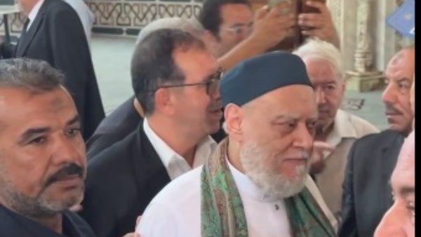 «وزير الرياضة وأحمد نظيف وعلي جمعة».. وزراء وشخصيات سياسية بارزة في وداع الدكتور علي المصيلحي